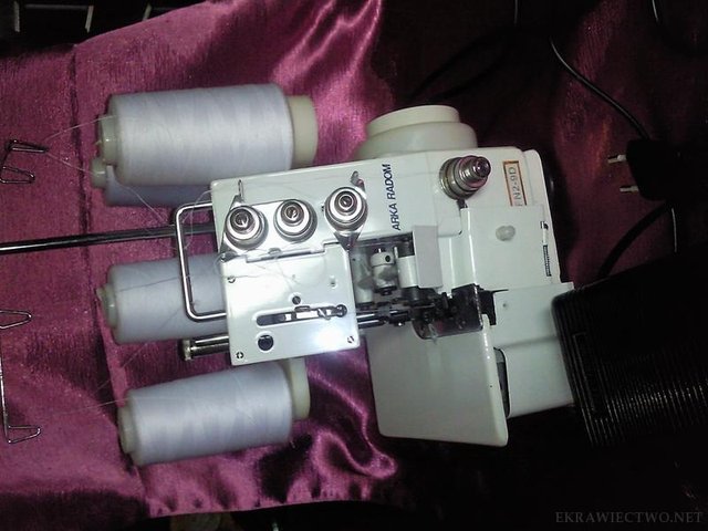 overlock FN2-9D