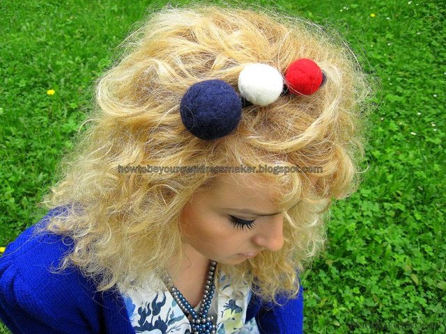 http://howtobeyourowndressmaker.blogspot.com/