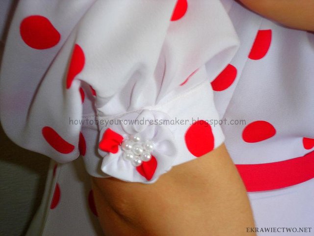 http://howtobeyourowndressmaker.blogspot.com/