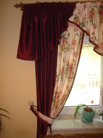 http://howtobeyourowndressmaker.blogspot.com/