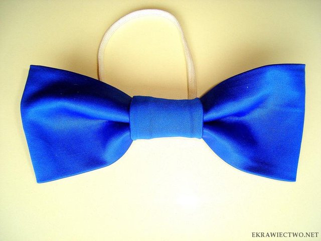 http://howtobeyourowndressmaker.blogspot.com/