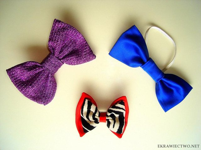 http://howtobeyourowndressmaker.blogspot.com/