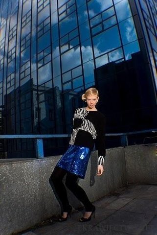 http://howtobeyourowndressmaker.blogspot.com/