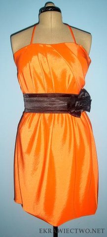 http://howtobeyourowndressmaker.blogspot.com/